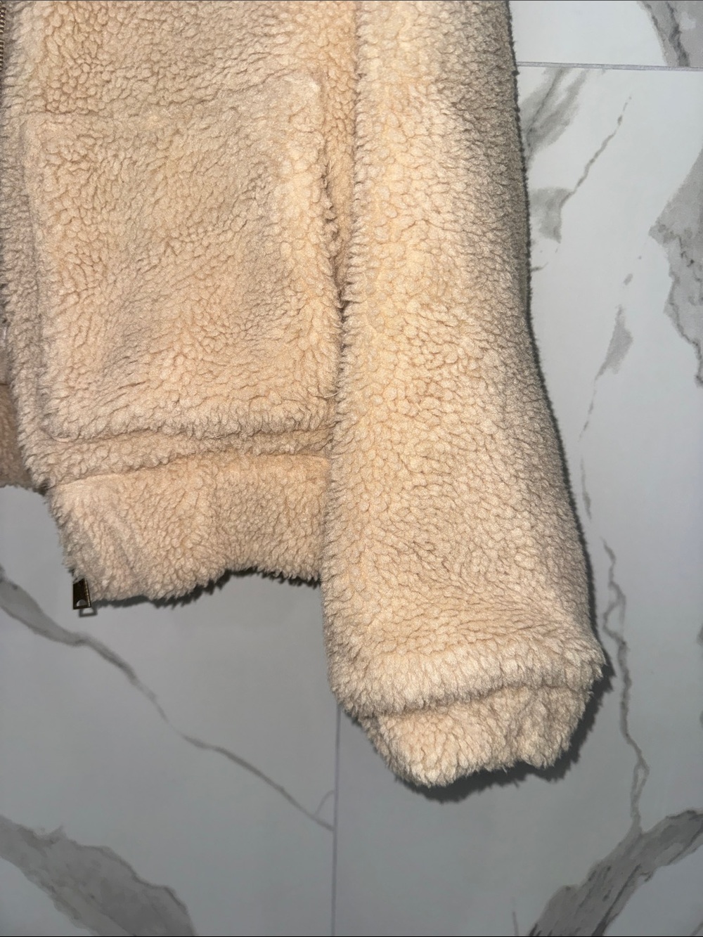 Thread & Supply Plush Thick Teddy Sherpa Fleece Jacket in Beige - Picture 3 of 7